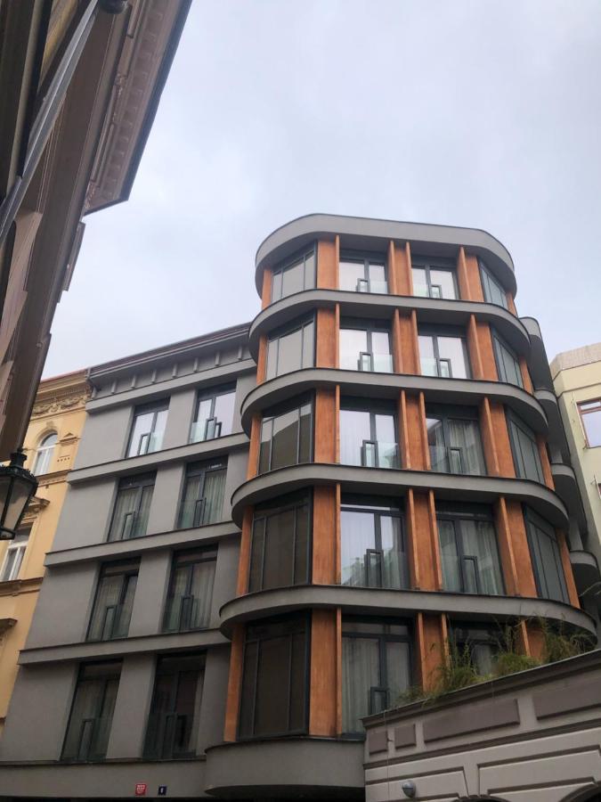 Residence Helmova Praag Buitenkant foto